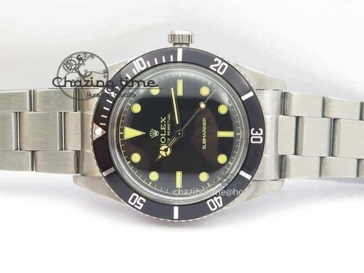 1223 Vintage 1680 Submariner No Date SS Black Dial On SS Bracelet A Timeless 3853